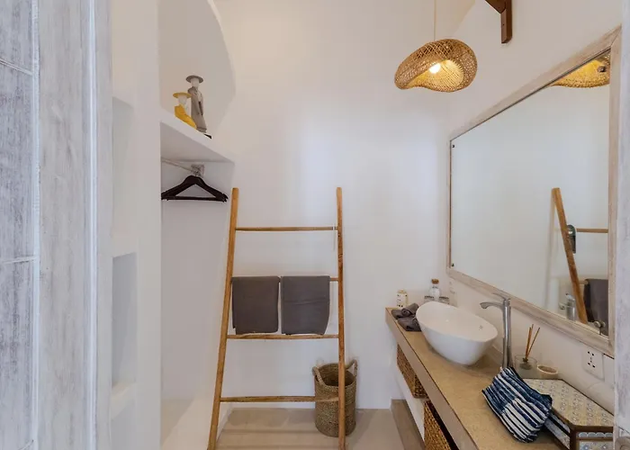 Villa Cocodrilos 1 By Pertama Seminyak