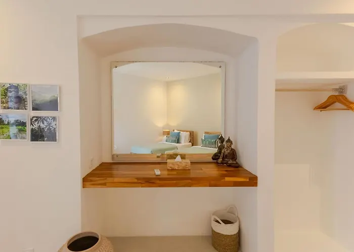 Villa Cocodrilos 1 By Pertama Seminyak