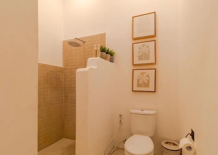 Villa Cocodrilos 1 By Pertama Seminyak
